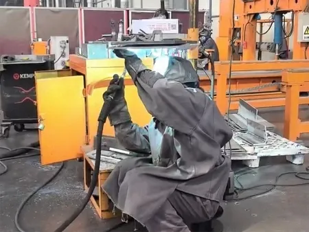 Alambre de soldadura automotriz